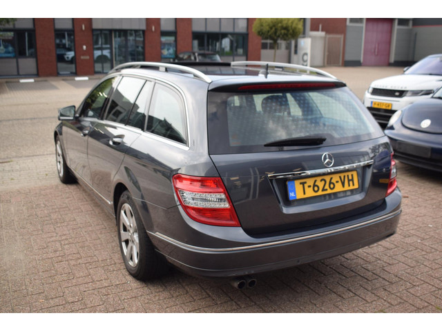 Mercedes-Benz C-Klasse (foto 2)