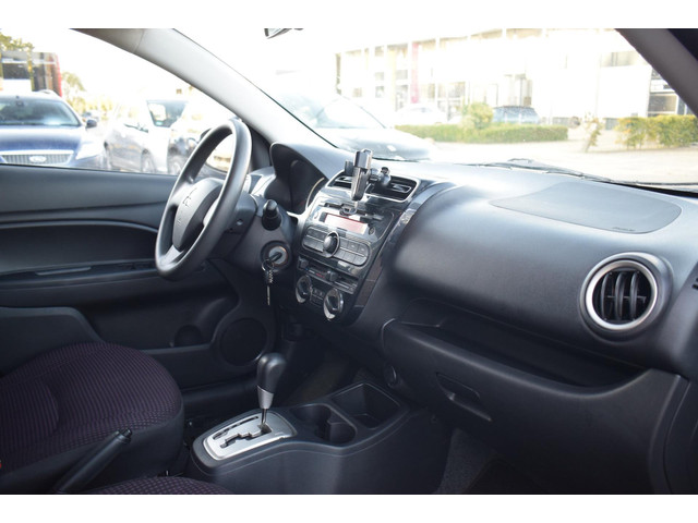 Mitsubishi Space Star (foto 10)