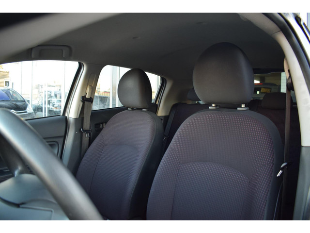 Mitsubishi Space Star (foto 11)