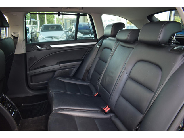 Škoda Superb (foto 11)