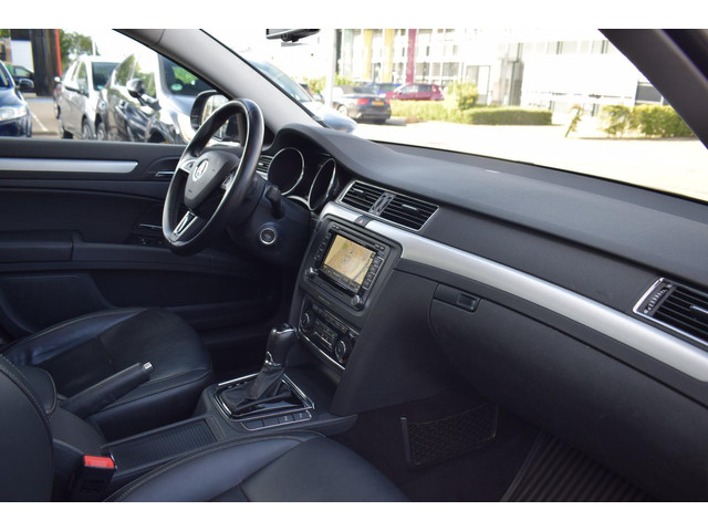 Škoda Superb (foto 19)