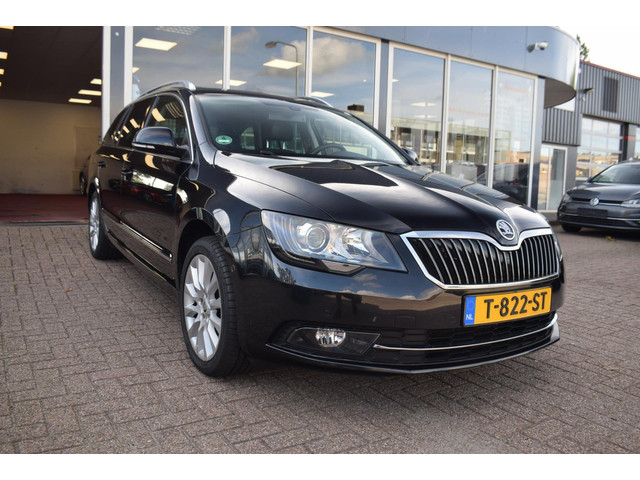 Škoda Superb (foto 5)