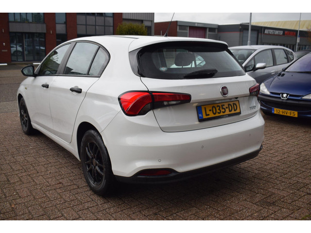 Fiat Tipo (foto 1)