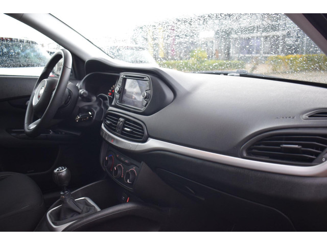 Fiat Tipo (foto 10)