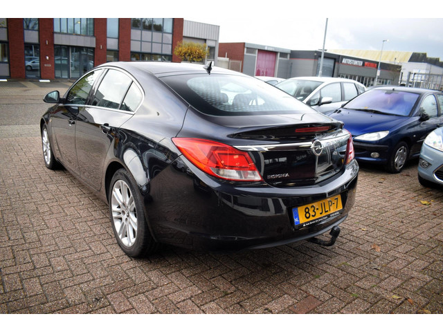 Opel Insignia (foto 2)