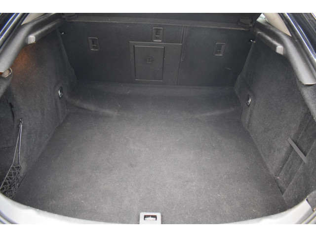 Opel Insignia (foto 21)
