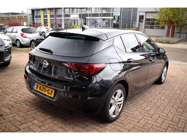Opel Astra (foto 4)