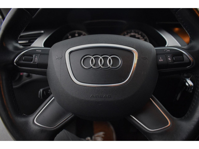 Audi A4 (foto 14)