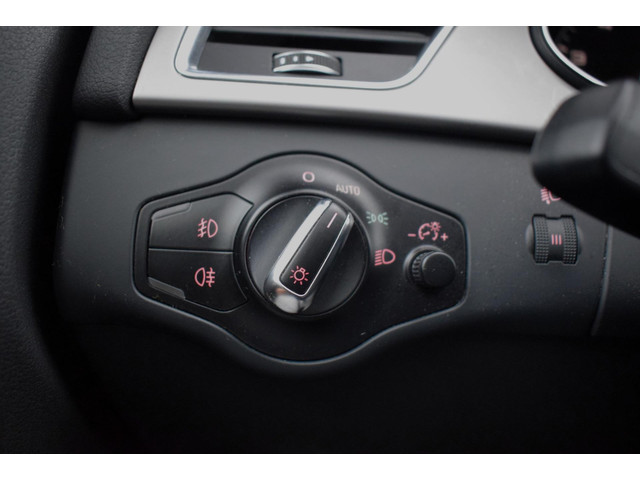Audi A4 (foto 16)