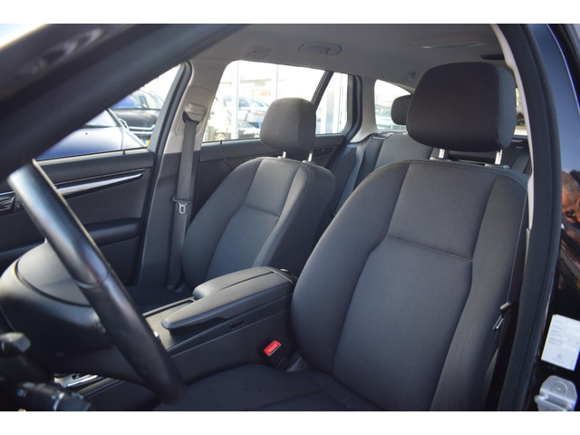 Mercedes-Benz C-Klasse (foto 10)