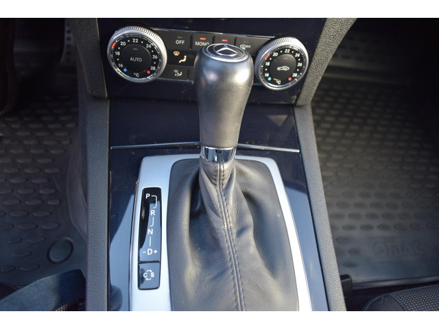 Mercedes-Benz C-Klasse (foto 17)