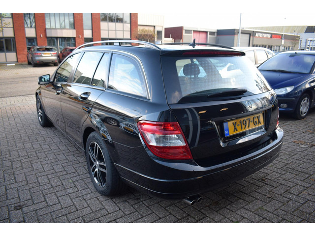 Mercedes-Benz C-Klasse (foto 2)