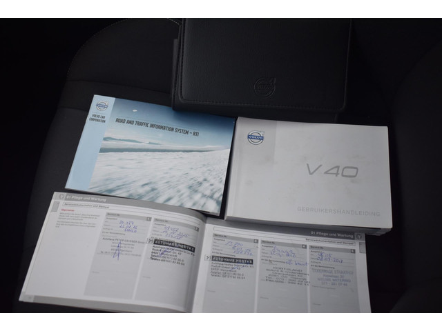Volvo V40 (foto 27)