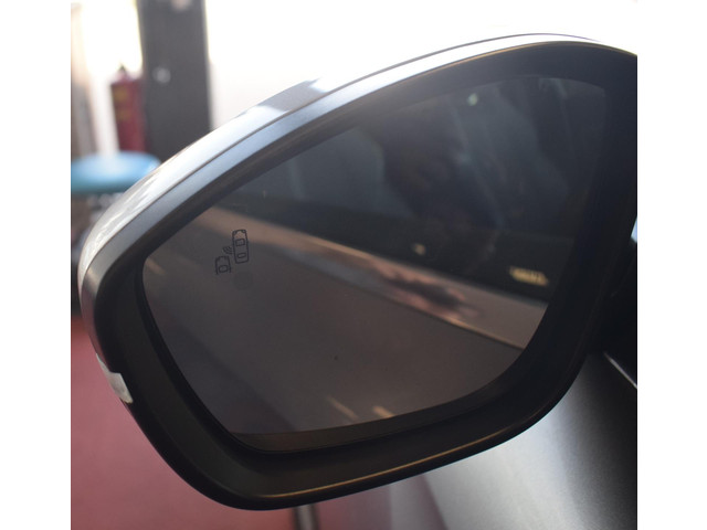 Peugeot 508 (foto 12)