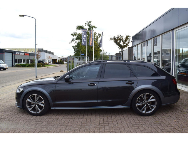 Audi A6 Allroad (foto 1)