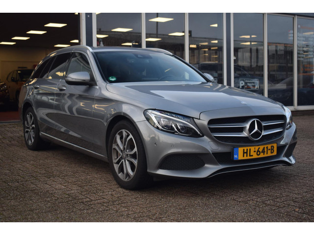 Mercedes-Benz C-Klasse (foto 10)