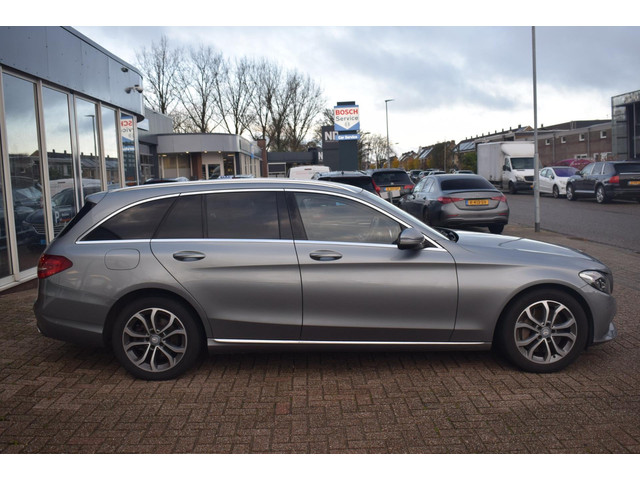 Mercedes-Benz C-Klasse (foto 9)