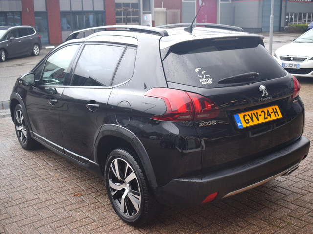 Peugeot 2008 (foto 2)
