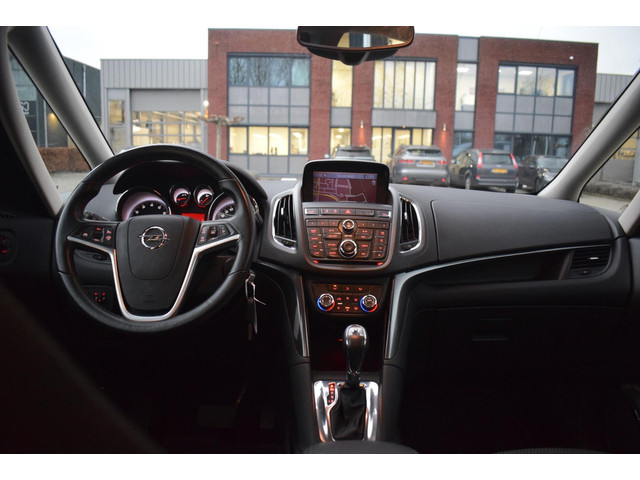 Opel Zafira (foto 9)