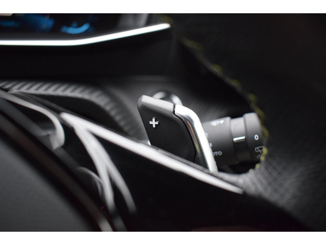 Peugeot 208 (foto 14)