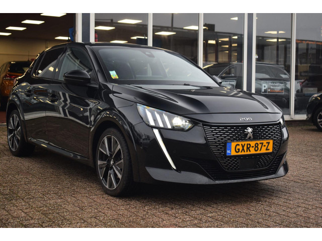 Peugeot 208 (foto 6)