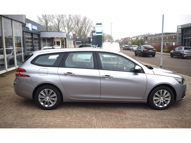 Peugeot 308 (foto 5)