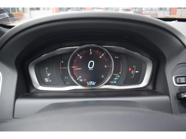 Volvo XC60 (foto 15)
