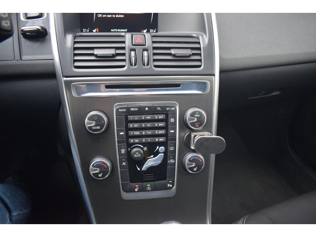 Volvo XC60 (foto 16)