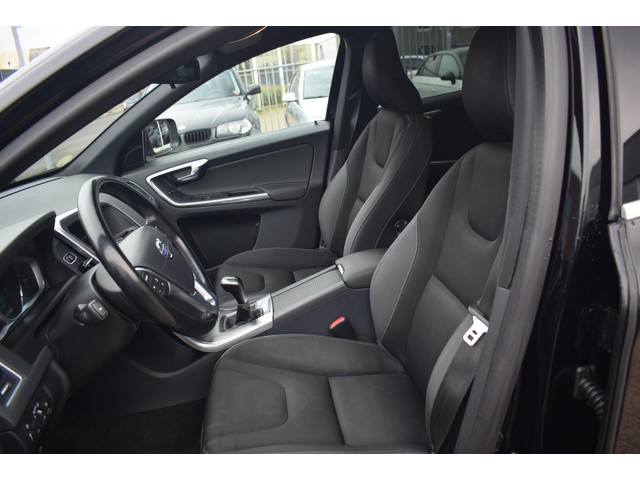 Volvo XC60 (foto 9)