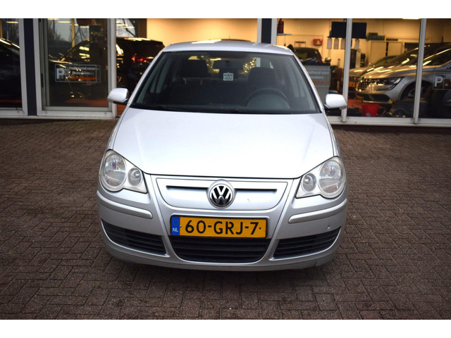Volkswagen Polo (foto 7)