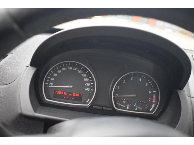 BMW X3 (foto 14)