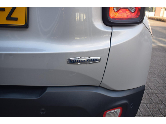 Jeep Renegade (foto 10)
