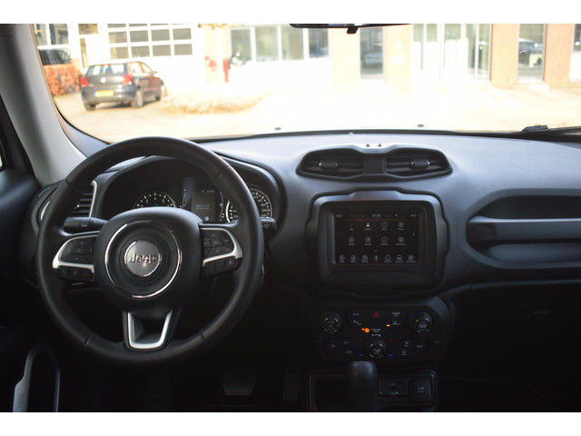 Jeep Renegade (foto 24)