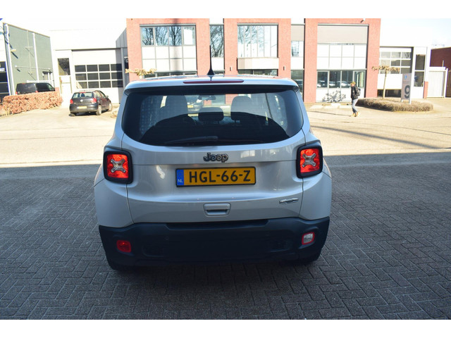 Jeep Renegade (foto 3)