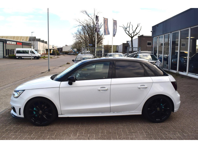 Audi A1 (foto 1)