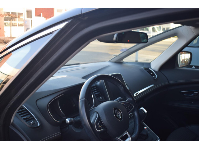 Renault Scénic (foto 12)