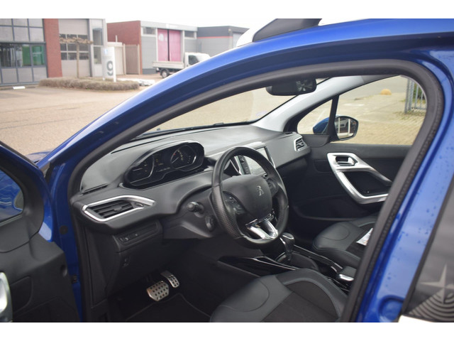 Peugeot 2008 (foto 11)