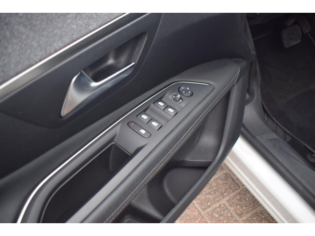 Peugeot 3008 (foto 9)