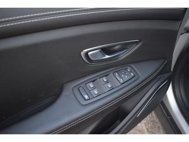 Renault Grand Scénic (foto 8)
